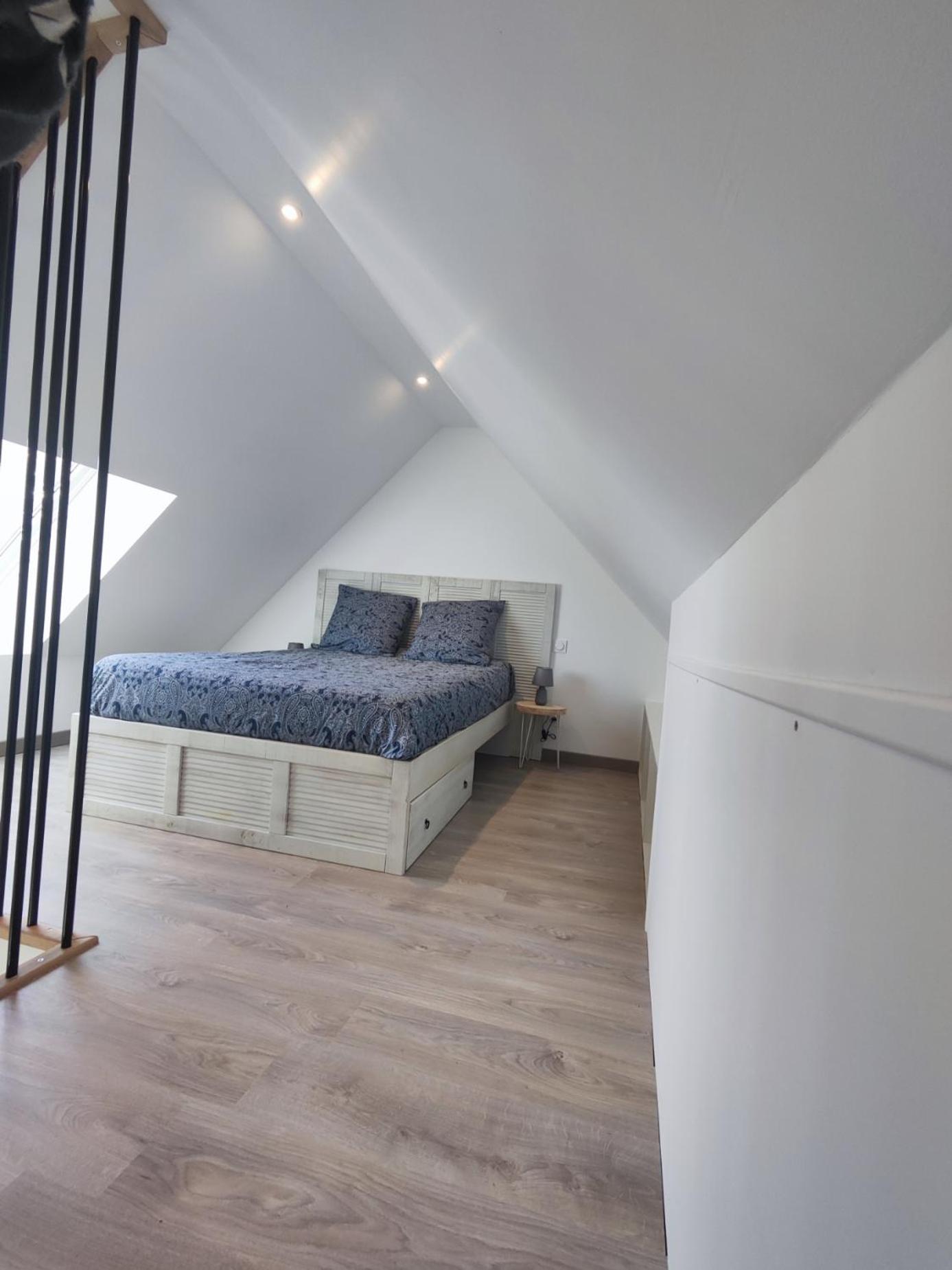Studio Neuf Situe Au Coeur D'Un Bourg Paisible Pace  Экстерьер фото